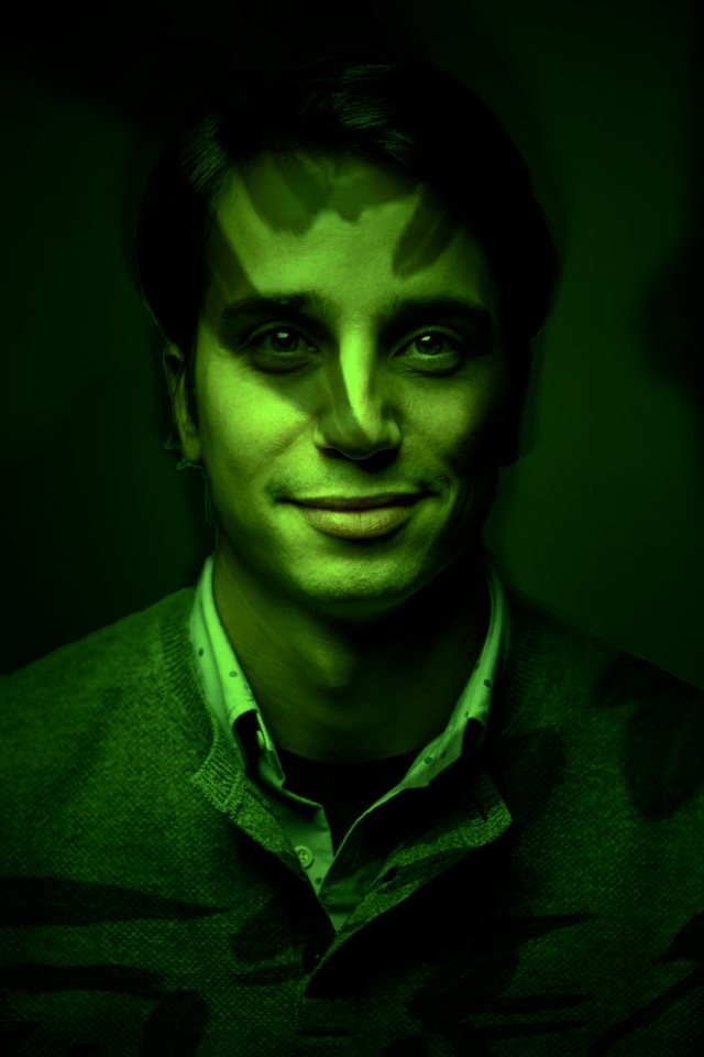 The same portrait with a Leaves, green gobo