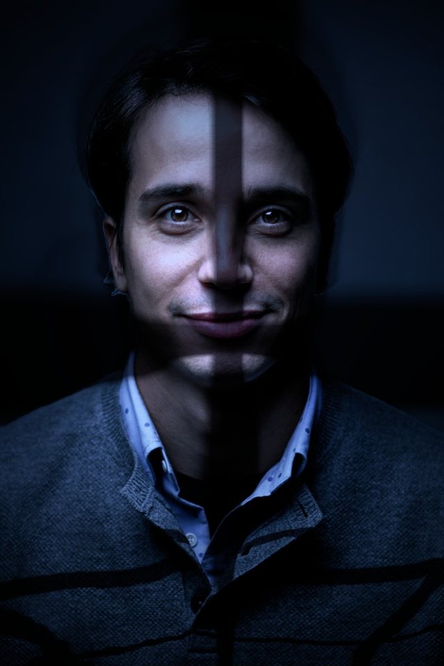 The same portrait with a Window, cool blue gobo